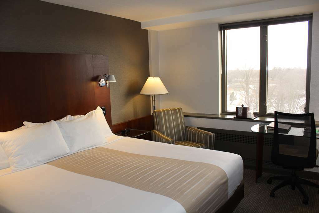 Kellogg Hotel And Conference Center Ийст Лансинг Стая снимка
